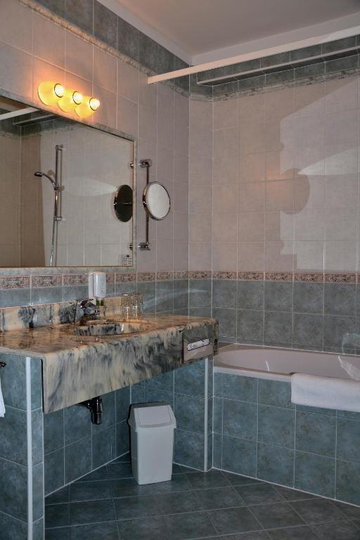Hotel Dienstl Gut Launsdorf Bilik gambar